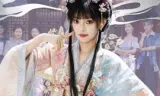 小药王下凡,靠心声成团宠