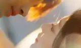 桂子初生傍月香