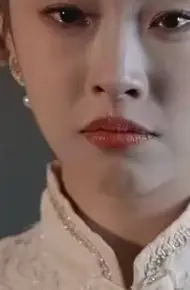 危墙之下