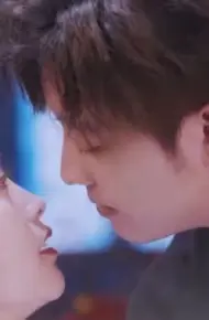 她比星光璀璨